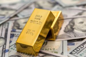 Ahorrar en oro o dólares