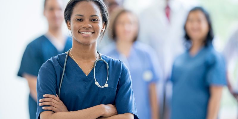Contrato con enfermeras – ¿De trabajo o de servicios?