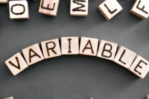 Cuáles son las variables del ahorro