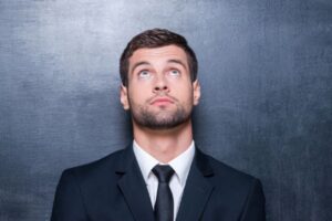 cual es la diferencia entre empleo y trabajo