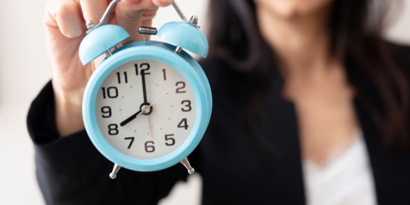 Horario en el contrato de servicios