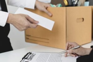 Renuncia de trabajador con estabilidad laboral reforzada