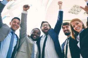 ¿A partir de cuantos empleados se paga parafiscales?
