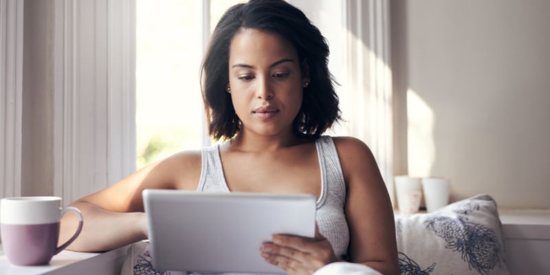 ¿Qué pasa si falto al trabajo durante un día?