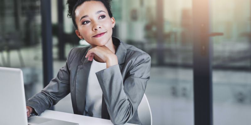 ¿Quién determina la gravedad de las faltas del trabajador?