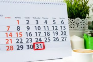 ¿Si el mes es de 31 días como se paga la segunda quincena?